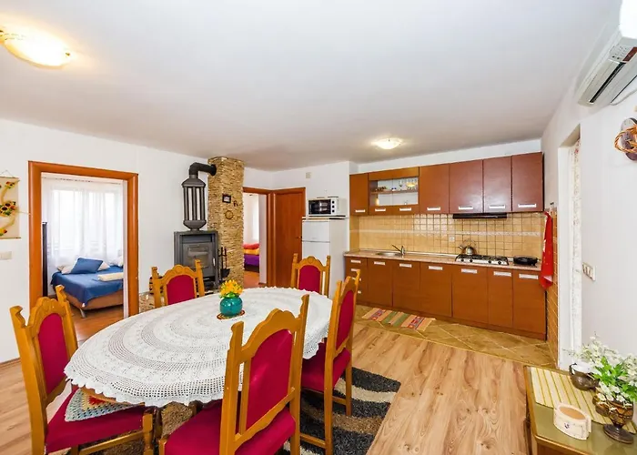 Vacation House Loreta