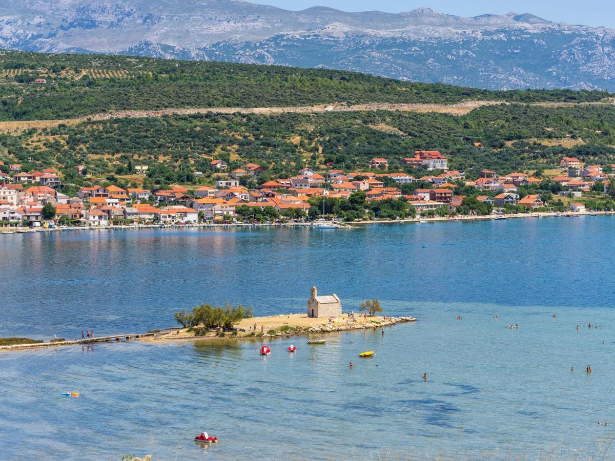 Loreta Apartment Sveti Rok